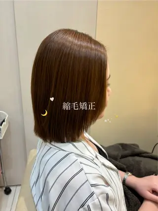 ミディアム ブリーチなしカラー/ 暖色カラー/艶カラーのヘアスタイル