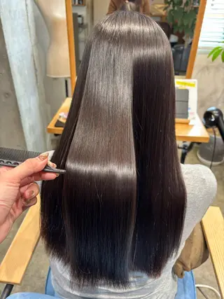 ロング REIKA 【eito】のヘアスタイル