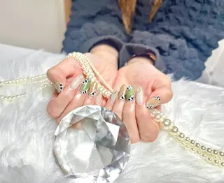 ネイル Ravie nail Nのネイルデザイン