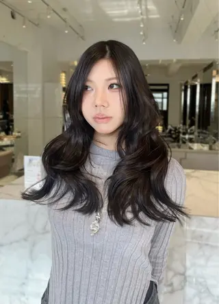 ロング haruna .のヘアスタイル