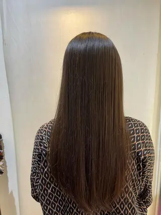 ロング パーマ 鶴﨑 美優亜のヘアスタイル