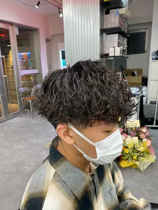 ショート カラー パーマ ヘアアレンジ メンズ キッズ ネイル マツエク・マツパ アイブロウ 🔥漢髪特化メンズ マネージャーYUKIのヘアスタイル