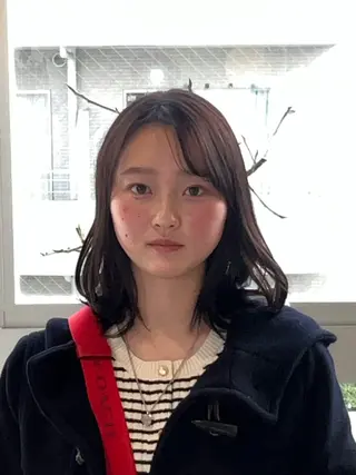 ミディアム カラー ハイトーン KAISEIのヘアスタイル