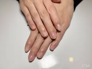 ネイル ネイル脱毛 Reeのネイルデザイン