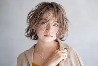 ミディアム ダブルカラー🤍 髪質改善／原島のヘアスタイル