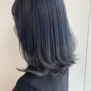 カラー 山口 莉奈のヘアスタイル