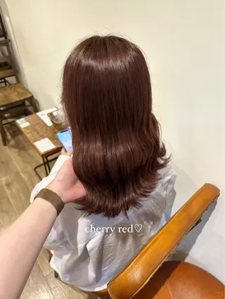 ロング カラー パーマ ヘアアレンジ キッズ ネイル マツエク・マツパ アイブロウ Himawari♡ 柔らかいカラーのヘアスタイル