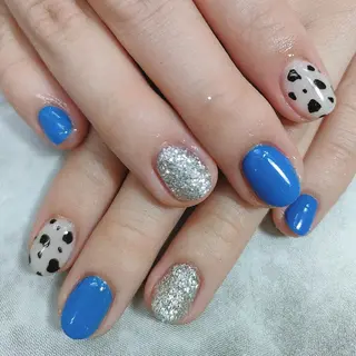 ネイル カルフール リル MOEのネイルデザイン