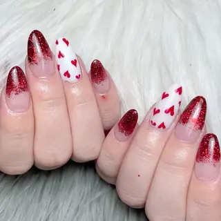 ネイル Feel ‪‪☺︎‬Yuriaのネイルデザイン