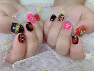 ネイル 🦋ネイルサロン ブラン🌈ゆりのネイルデザイン