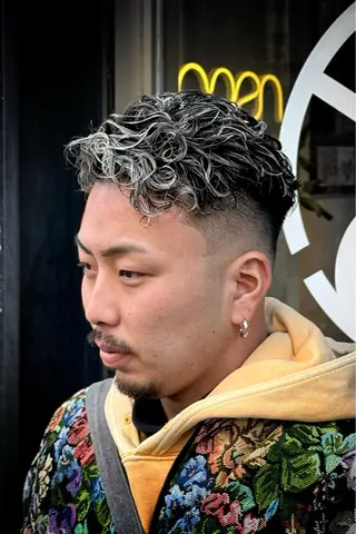 カラー パーマ メンズ TOP by threenine所属・🔥メンズ特化🔥 谷口力哉のヘアスタイル