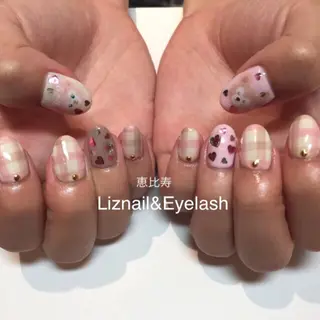 ネイル Rawr / saoriのネイルデザイン