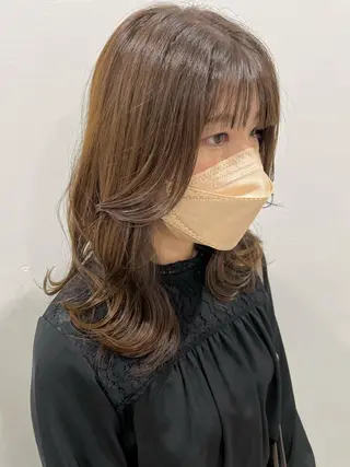 セミロング カラー ヘアアレンジ IVY villa Suzu.のヘアスタイル