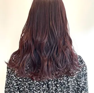 ロング カラー 山口 莉奈のヘアスタイル