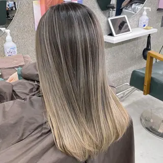 セミロング カラー Lull1人美容室 バレイヤージュのヘアスタイル