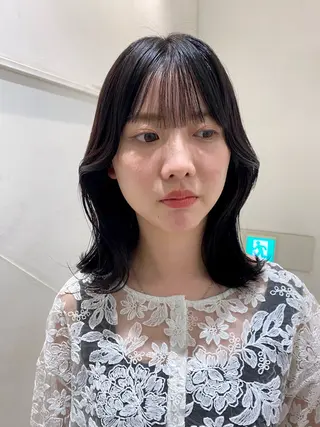 セミロング カラー ✨くびれスタイル✨️ 戸嶋穂乃香のヘアスタイル
