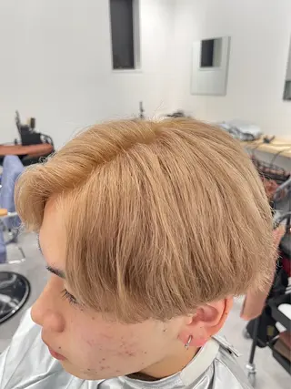 メンズ ブリーチ守口 rikiyanのヘアスタイル