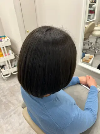 ショート カラー ULUA ひまりのヘアスタイル