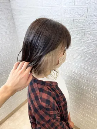 ミディアム カラー 六反 仁哉のヘアスタイル