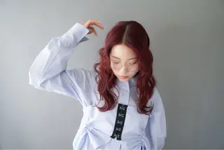 セミロング カラー ヘアアレンジ 🍓艶髪/艶カラー しんたに🌈のヘアスタイル