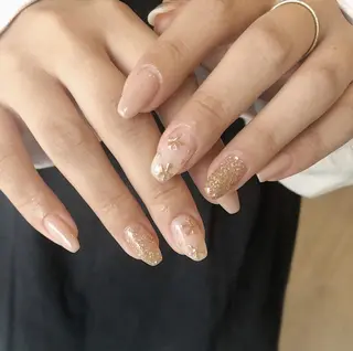 ネイル 【岐阜💅🏻】 オトナ可愛い🤍🪄のネイルデザイン