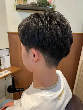 メンズ PINOT梅田 MOKAのヘアスタイル