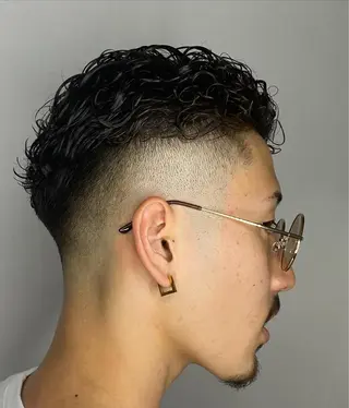 ショート パーマ 土井 康永のヘアスタイル