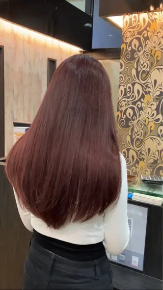 ロング カラー 佐藤 麻希のヘアスタイル