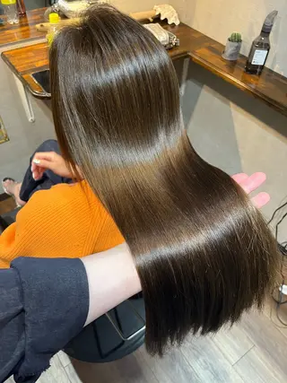 ロング カラー 髪質改善特化 長澤友哉のヘアスタイル
