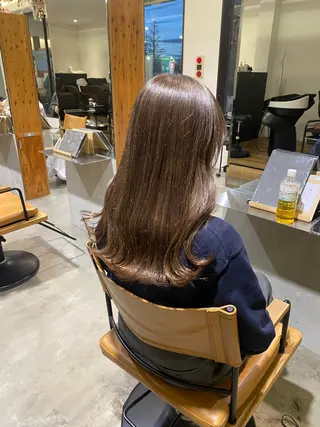 ロング カラー 透明感カラー 天羅のヘアスタイル