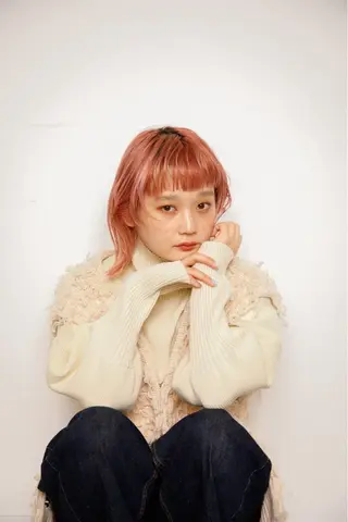ショート カラー ヘアアレンジ ボブ/透明感ベージュ 🫧クルミ🌟のヘアスタイル