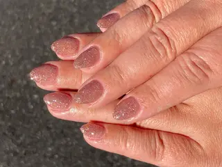 ミディアム et. nailのネイルデザイン