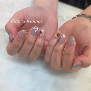 ネイル Bianca SAITO🌺のネイルデザイン