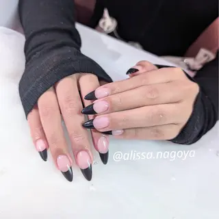 ネイル Jr.ネイリスト🤍 【Alissa】新栄のネイルデザイン
