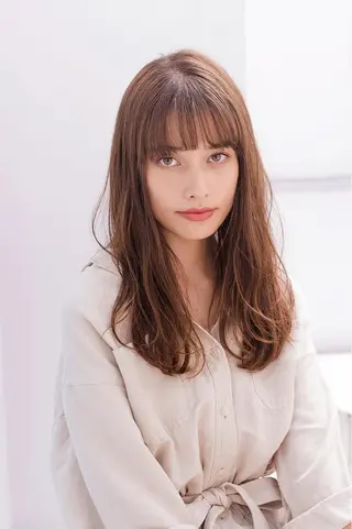 ロング カラー パーマ ヘアアレンジ ネイル "オトナ髪”/ LAKA TOCCAのヘアスタイル