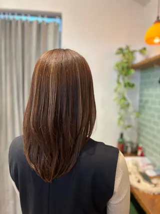 ロング カラー カネコ ナナミのヘアスタイル