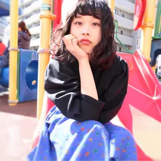 ミディアム カラー パーマ ヘアアレンジ ハイトーン特化🤍 浦住のヘアスタイル