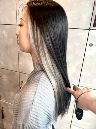 セミロング カラー ヘアアレンジ 🌈インナーカラー ‘ショウマ’🌈のヘアスタイル