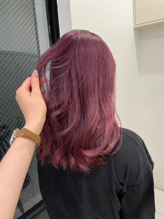sena⌇ベージュ⌇ ブリーチなしWカラーのヘアスタイル