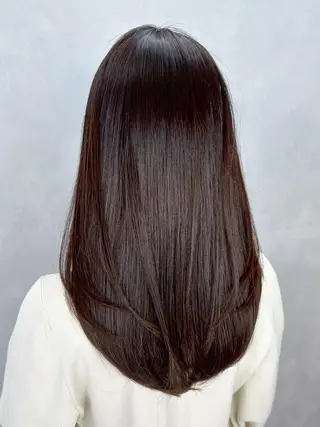 セミロング カラー ITbyALBUM 松戸のヘアスタイル