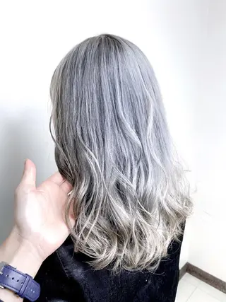 カラー フェザーパーマ/ ダブルカラー/藤田のヘアスタイル