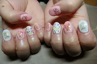 ネイル LAVISH nail salonのネイルデザイン