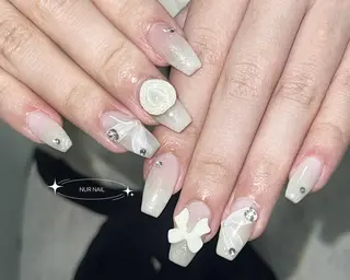 ネイル 🫧NUR NAIL✨のネイルデザイン