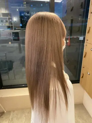 ロング カラー れい🫧 ハイトーン特化のヘアスタイル