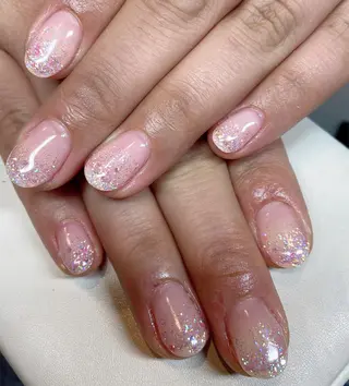 ネイル ニュアンスネイル🌈 MYU Nailsのネイルデザイン