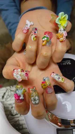 ネイル 三原 麻佑のネイルデザイン