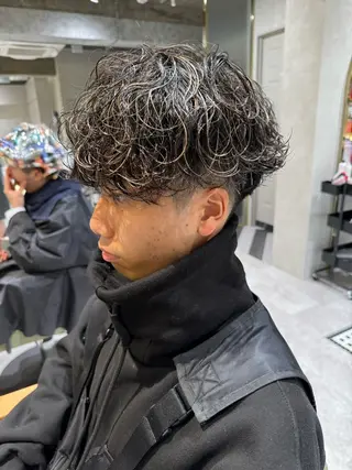 カラー パーマ メンズ 新宿【メンズパーマ】 塩澤太一のヘアスタイル