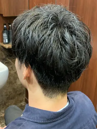 ショート メンズ 羽木 隆徒のヘアスタイル