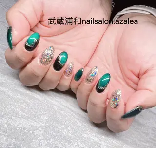 ネイル R inのネイルデザイン