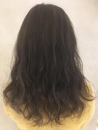 ロング カラー パーマ 吉村 絢乃のヘアスタイル